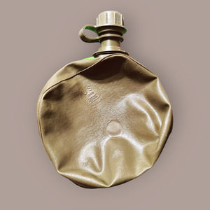 U.S. 1968 Hedwin Water Canteen 2 Quart Capacity